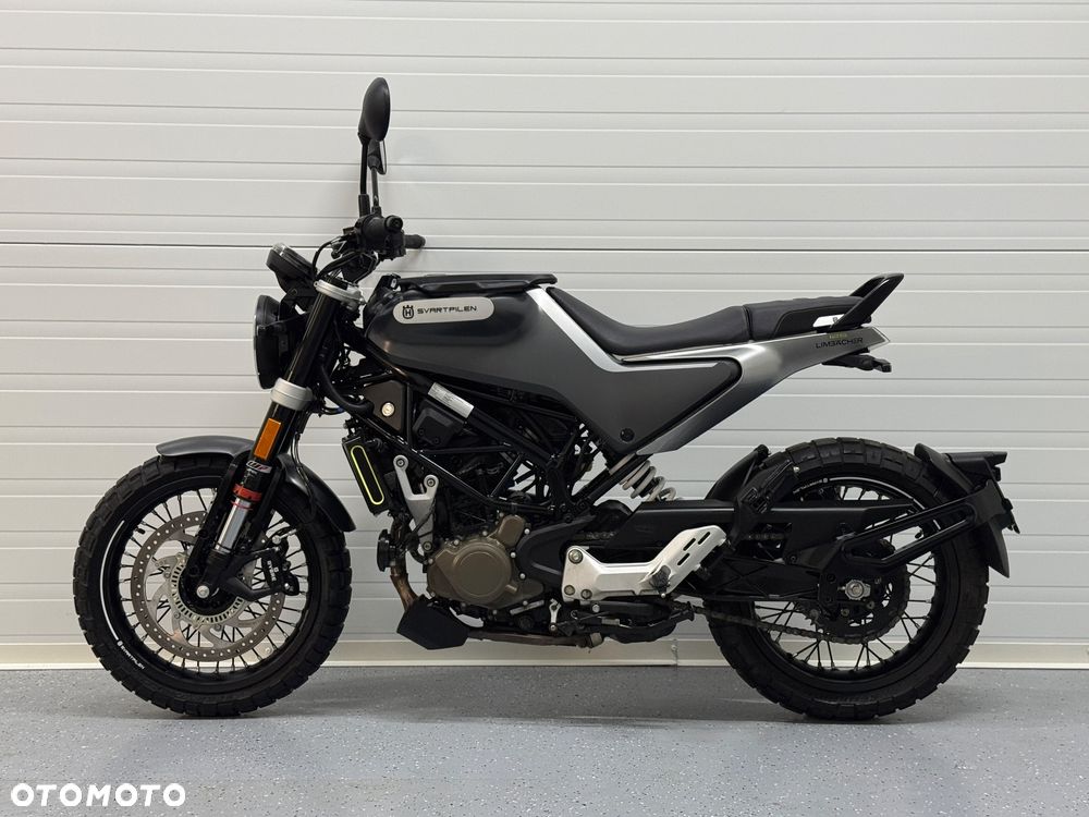 Husqvarna Svartpilen - 14