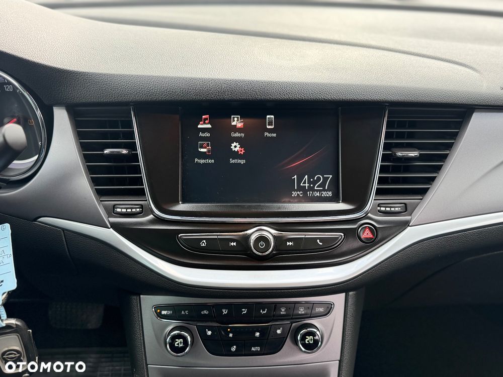 Opel Astra - 11