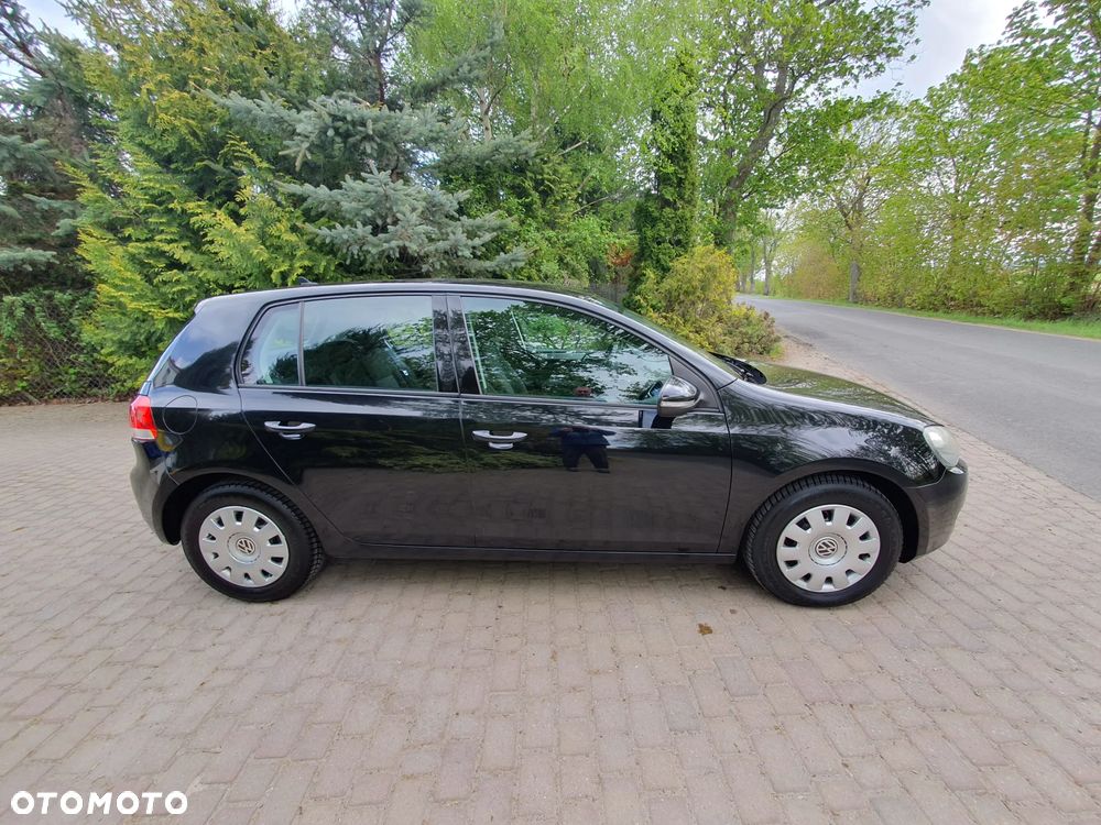 Volkswagen Golf 1.6 TDI DPF Comfortline - 3