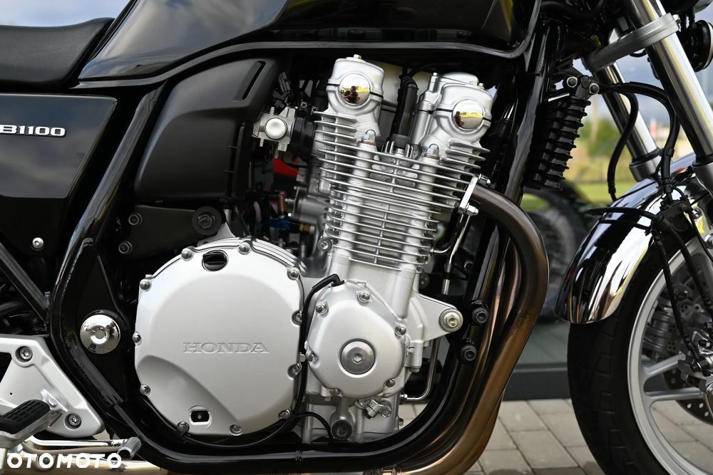 Honda CB - 10