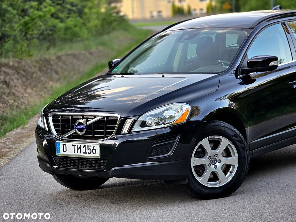 Volvo XC 60 DRIVe Momentum - 8