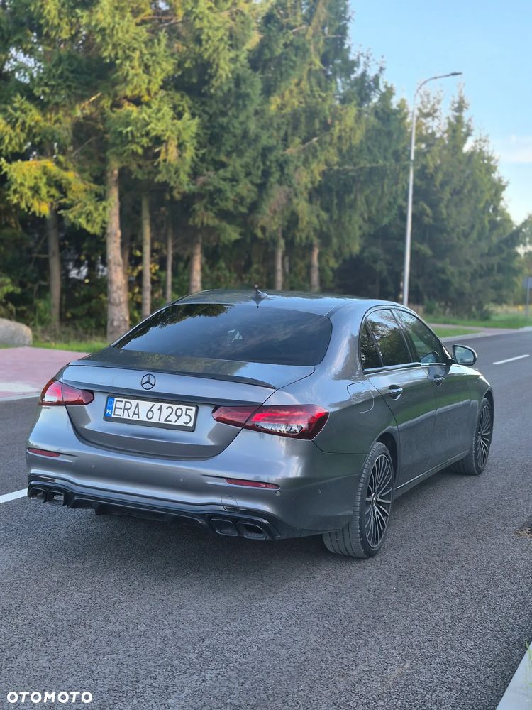 Mercedes-Benz Klasa E 220 d 9G-TRONIC AMG Line - 8