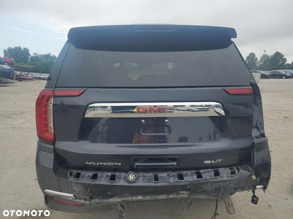 GMC Yukon - 7