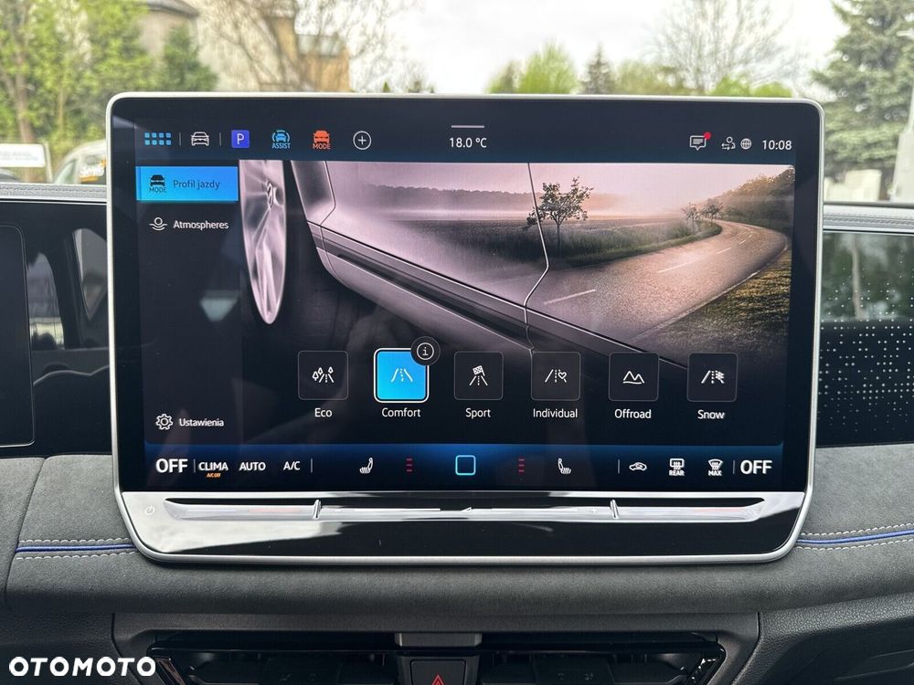 Volkswagen Tiguan - 32