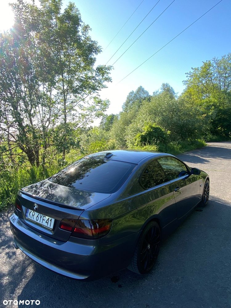 BMW Seria 3 320d - 8
