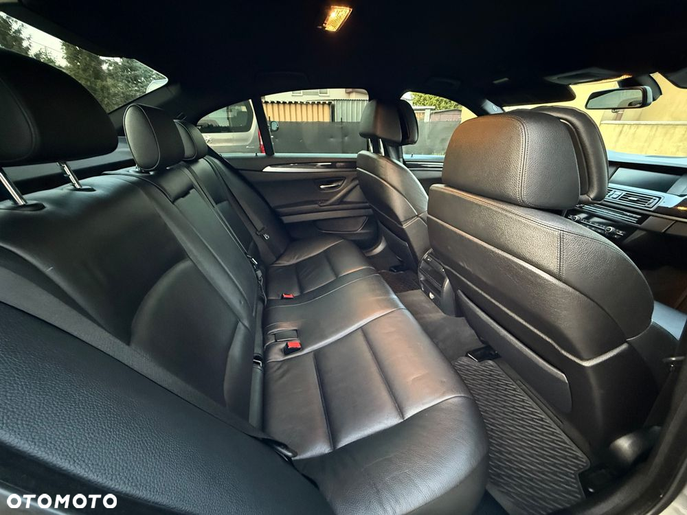 BMW Seria 5 520d Efficient Dynamics Edition - 10