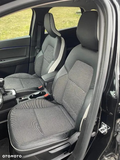 Renault Captur TCe 100 INTENS - 12