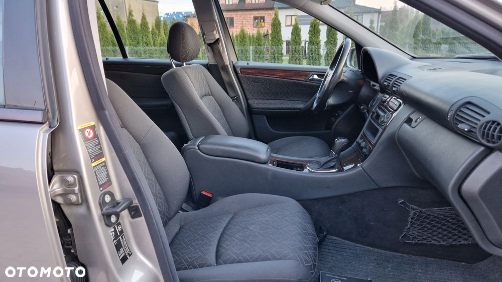 Mercedes-Benz Klasa C 200 Kompressor Automatik Elegance - 17