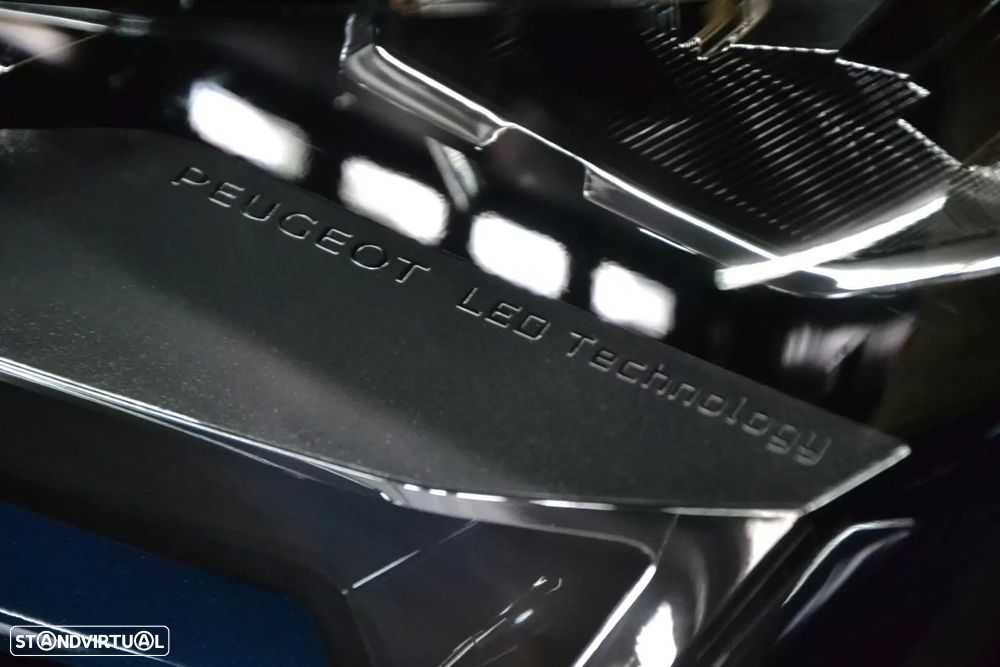 Peugeot 3008 1.5 BlueHDi Allure Pack EAT8 - 43