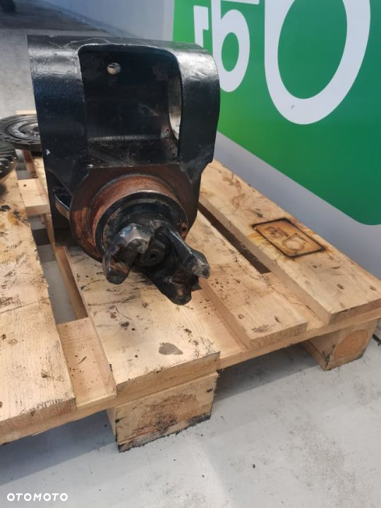 Manitou MT 1840 {Środek mostu Spicer 9X34 tył} - 6