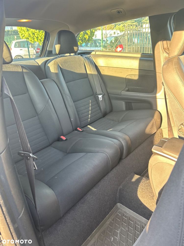 Volvo C30 2.0D Momentum - 7