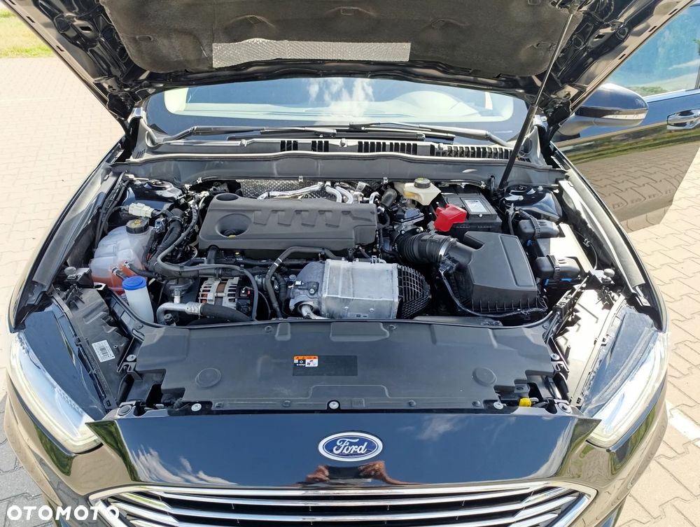 Ford Mondeo 2.0 EcoBlue Titanium - 28
