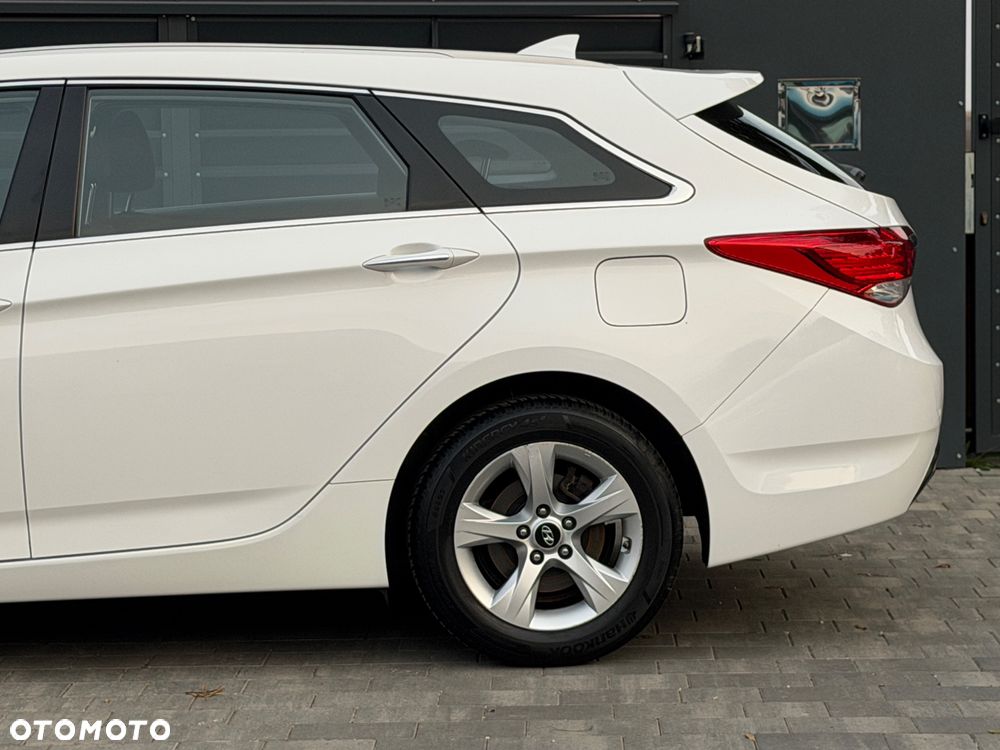 Hyundai i40 1.7 CRDi Comfort + - 31