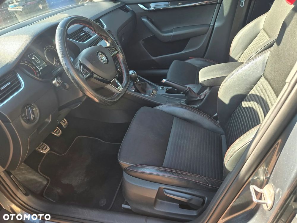 Skoda Octavia 2.0 TDI RS EU6 - 12