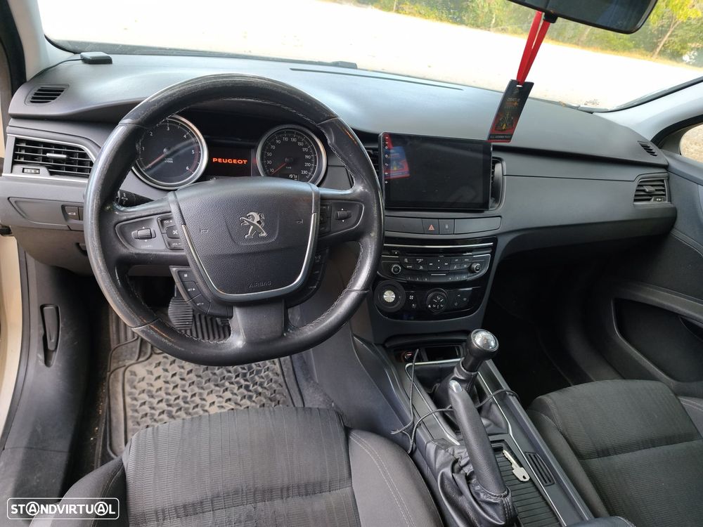 Peugeot 508 SW HDi FAP 110 Access - 2