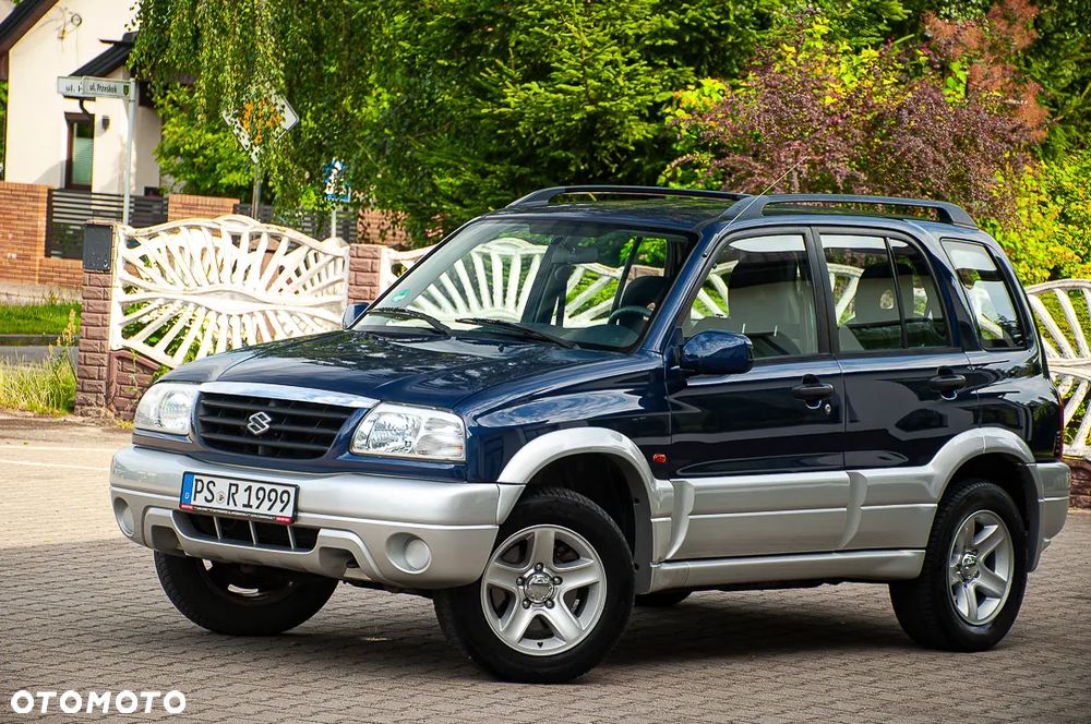 Suzuki Grand Vitara 2.0 Comfort - 26