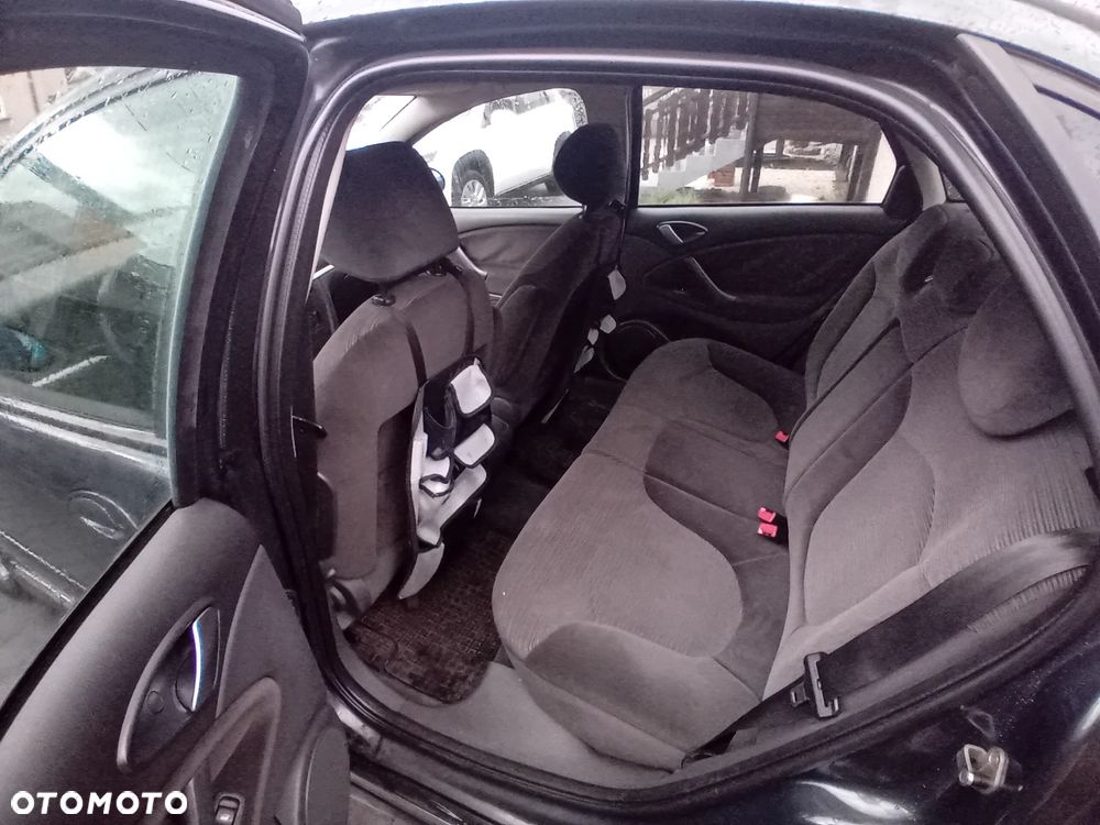 Citroën C5 II 1.8i 16V - 8
