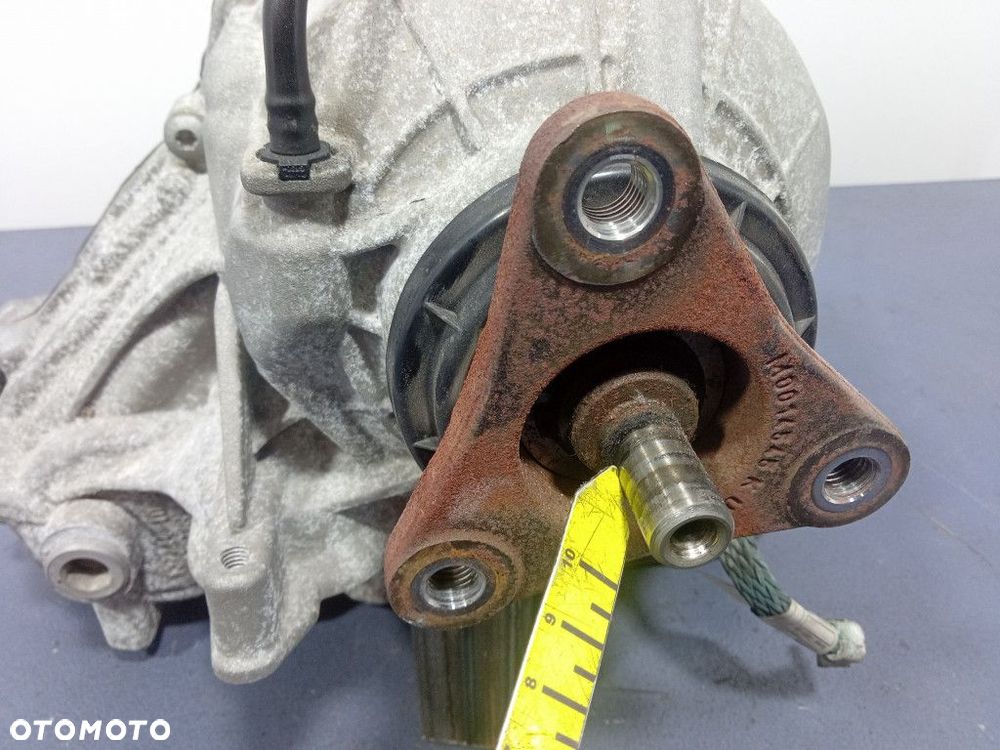 BMW 7 G11 G12 REDUKTOR ROZDZIELACZA NAPĘDU 8673712 - 7