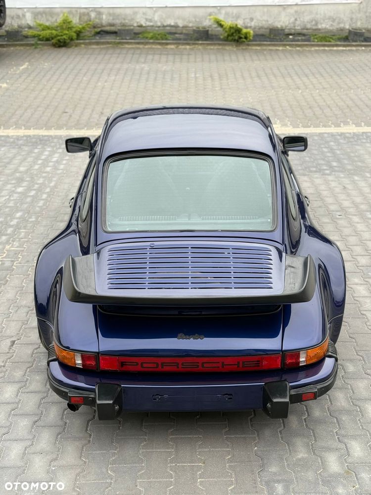 Porsche 911 - 11