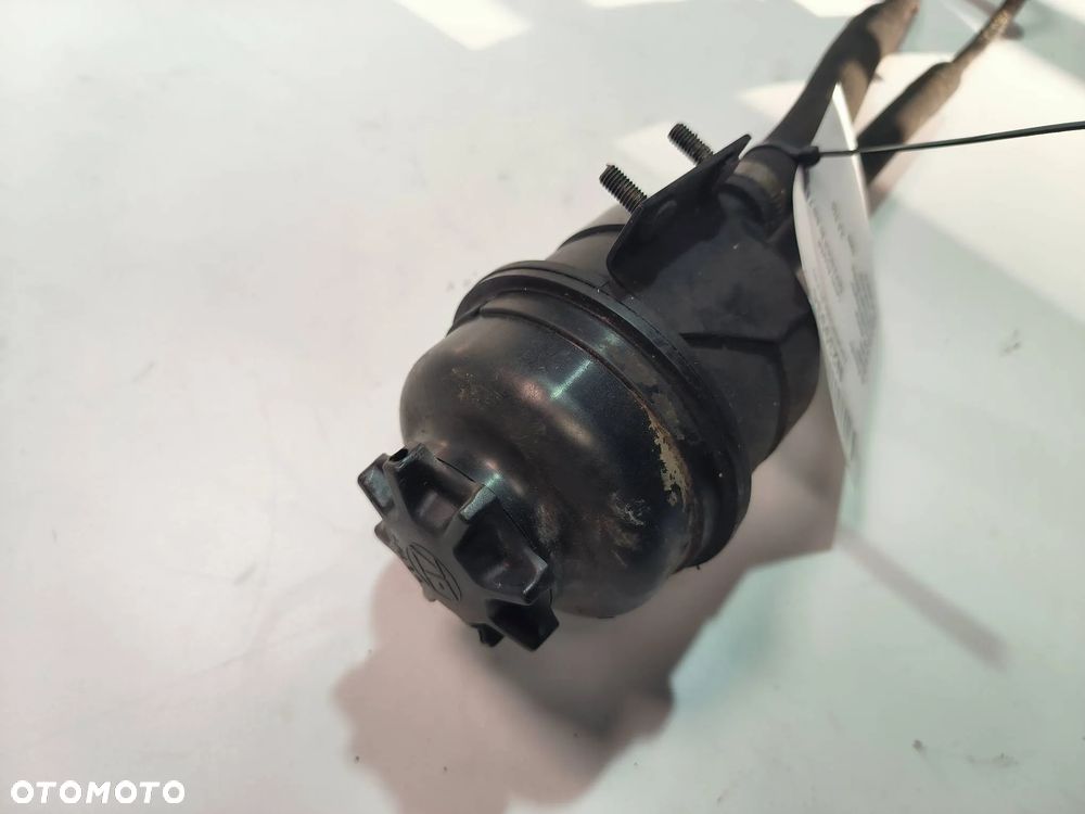 Zbiornik płynu wspomagania układu kierowniczego Land Rover Defender 90 1999r. - 2