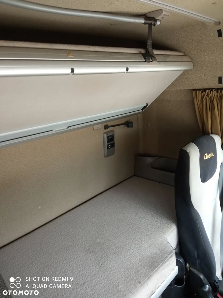 DAF XF105.640EURO 5 - 8