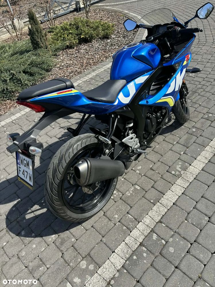 Suzuki GSX-R - 8