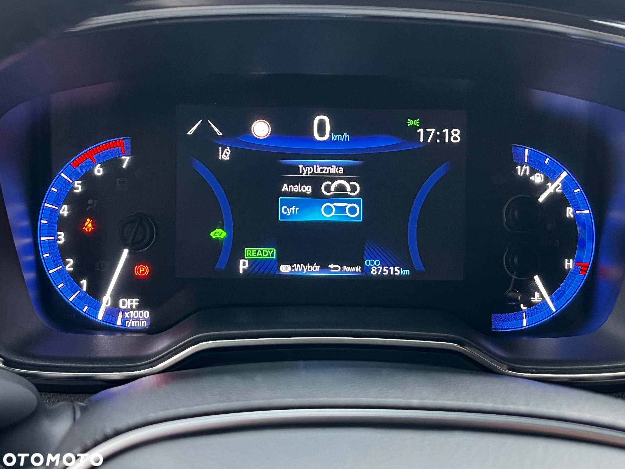 Toyota Corolla 1.8 Hybrid Comfort - 15