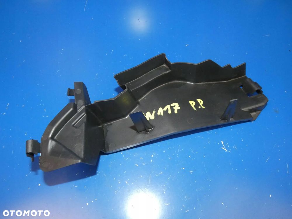 MERCEDES CLA W117 KIEROWNICA POWIETRZA OSŁONA PRAWY PRZÓD