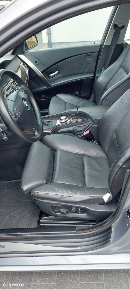 BMW Seria 5 - 24