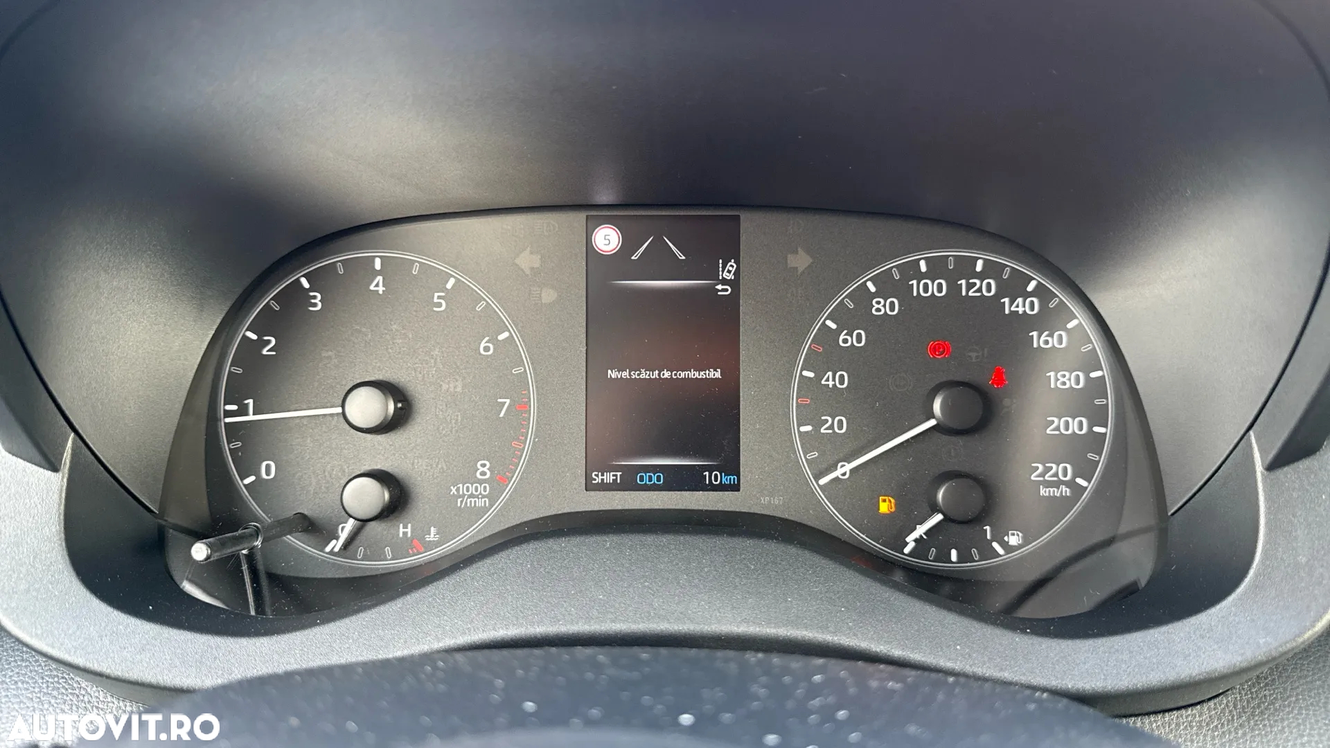 Toyota Yaris 1.5 L Dynamic - 17