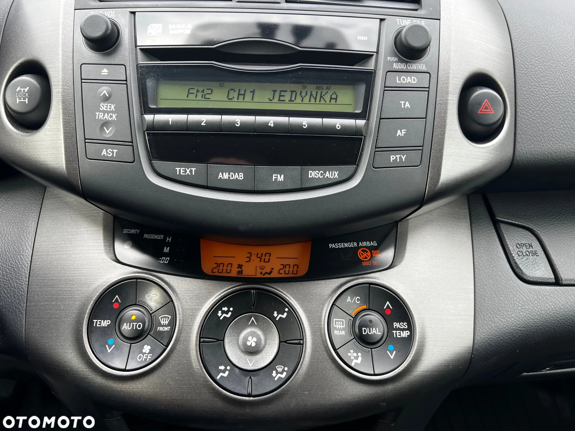 Toyota RAV4 - 20