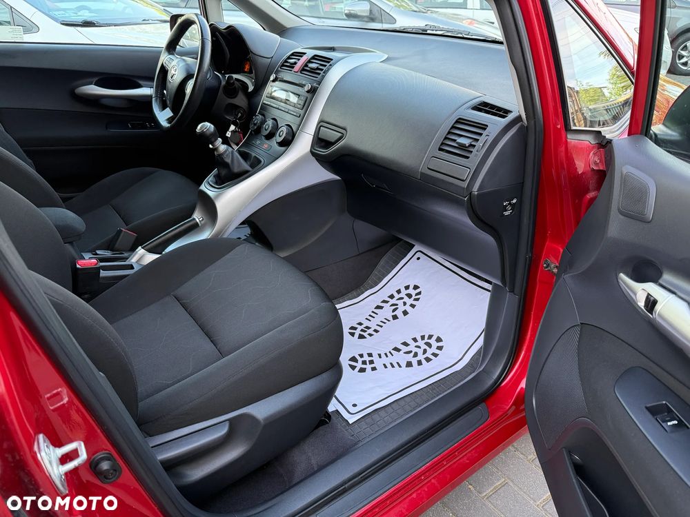 Toyota Auris 1.33 VVT-i Active - 14