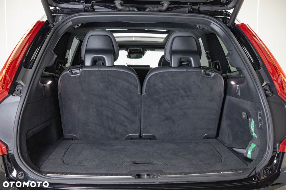Volvo XC 90 B5 D AWD Ultimate Dark - 29