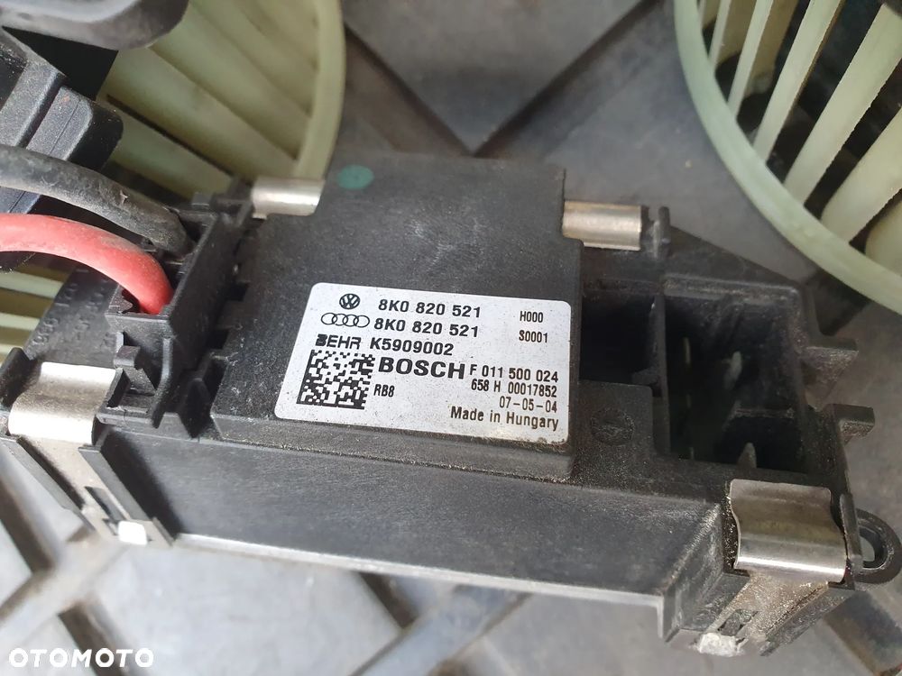 DMUCHAWA AUDI A5 8K1820021 8K0820521 AUDI A4 B8 - 6