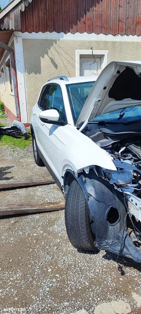 Volkswagen T-Cross 1.0 TSI OPF DSG Move - 7