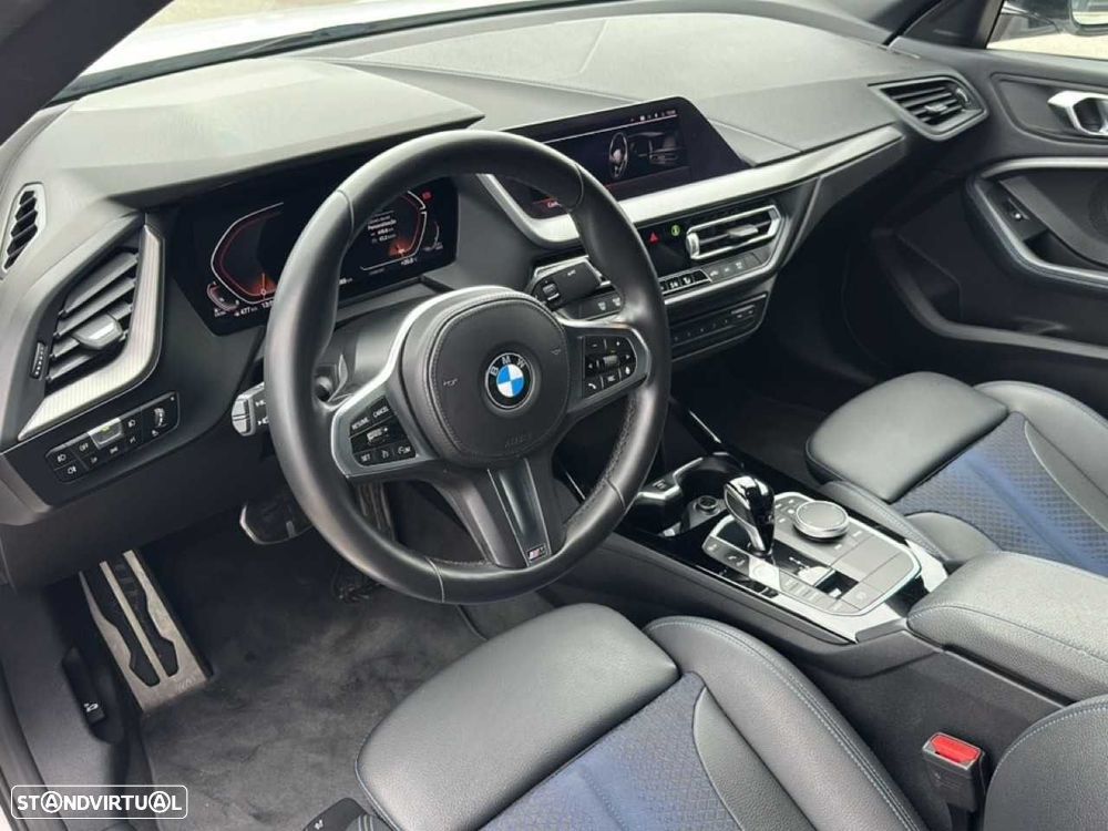 BMW 216 Gran Coupé - 14