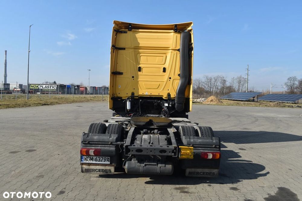 Mercedes-Benz Actros 1842 - 7