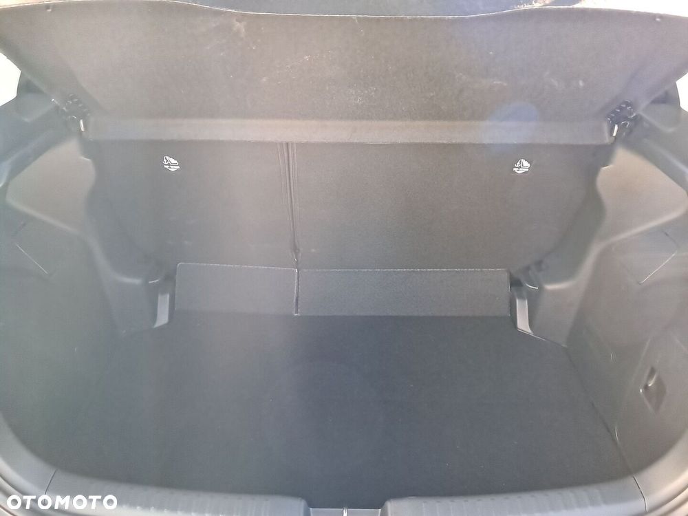 Toyota Yaris Hybrid 1.5 Style - 12
