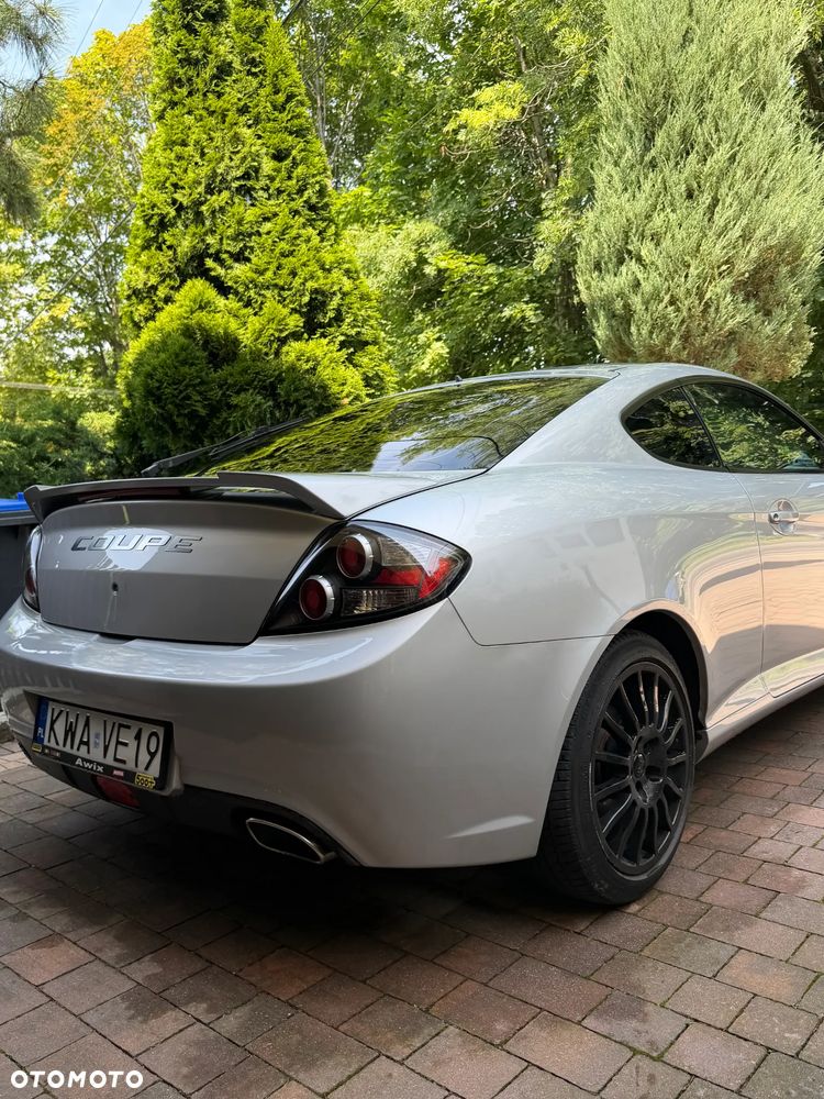 Hyundai Coupe - 2