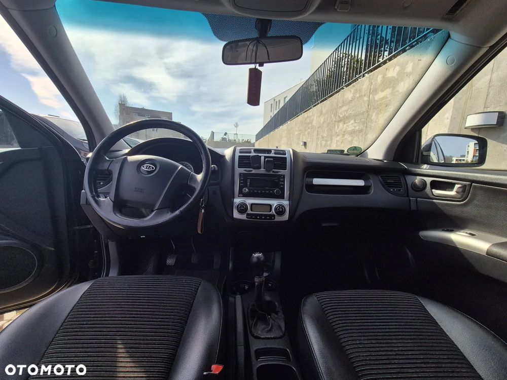 Kia Sportage 2.0 2WD LX - 12