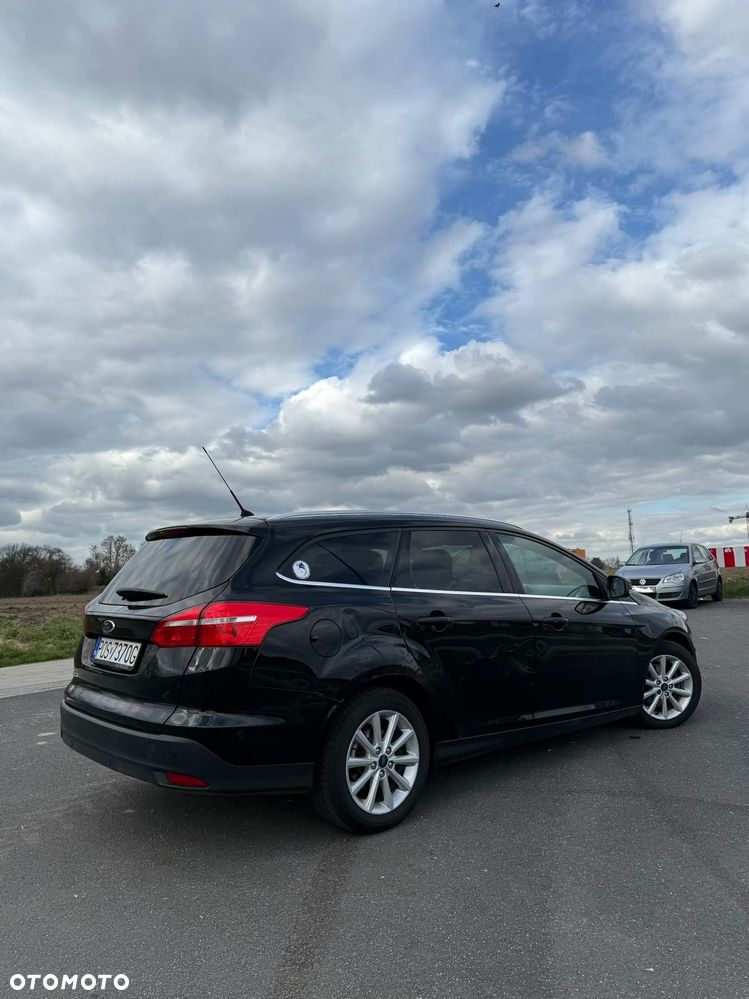 Ford Focus 1.5 TDCi DPF Start-Stopp-System Titanium - 6