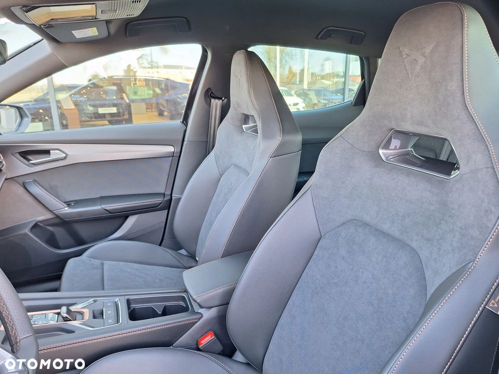 Cupra Formentor 1.5 eTSI mHEV DSG - 11