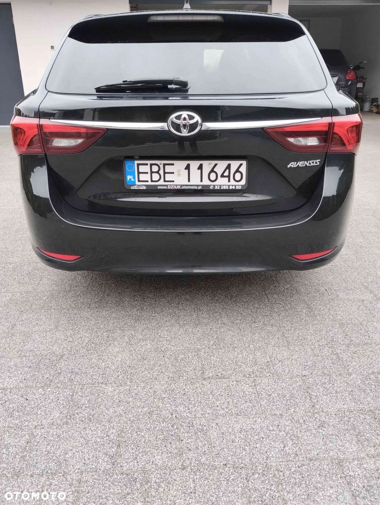 Toyota Avensis 2.0 D-4D Premium - 7