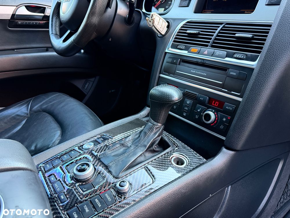 Audi Q7 - 8