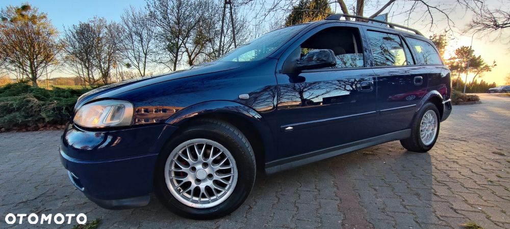 Opel Astra 1.6 GL / Club - 3