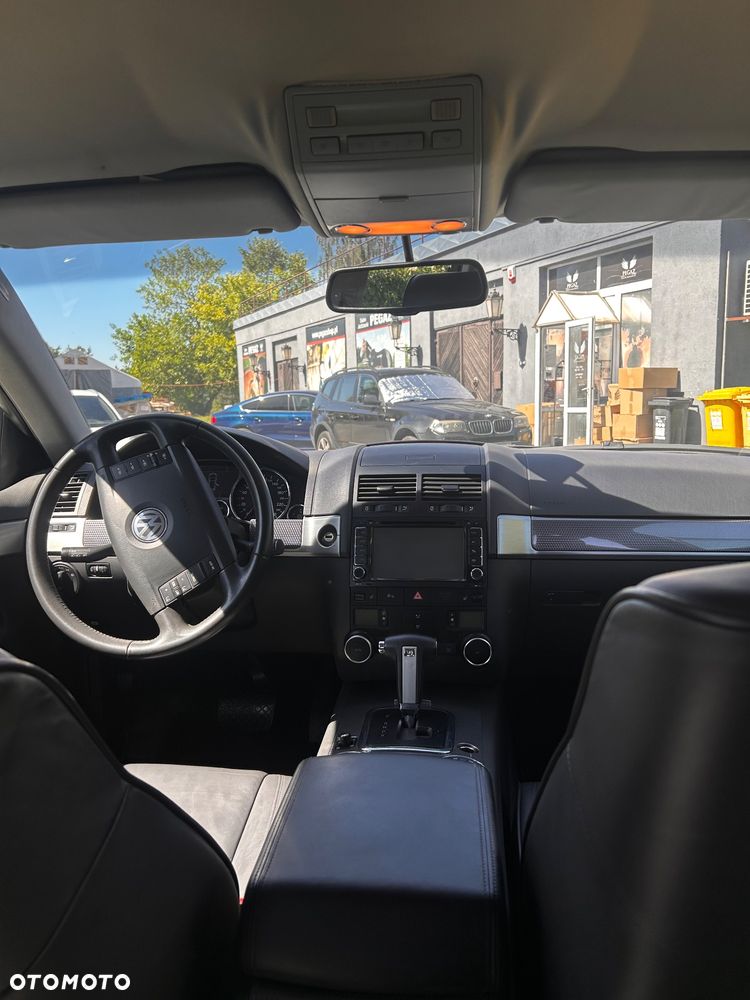Volkswagen Touareg 3.0 V6 TDI DPF Automatik Individual - 13