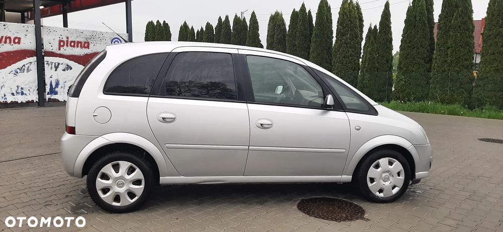 Opel Meriva - 21