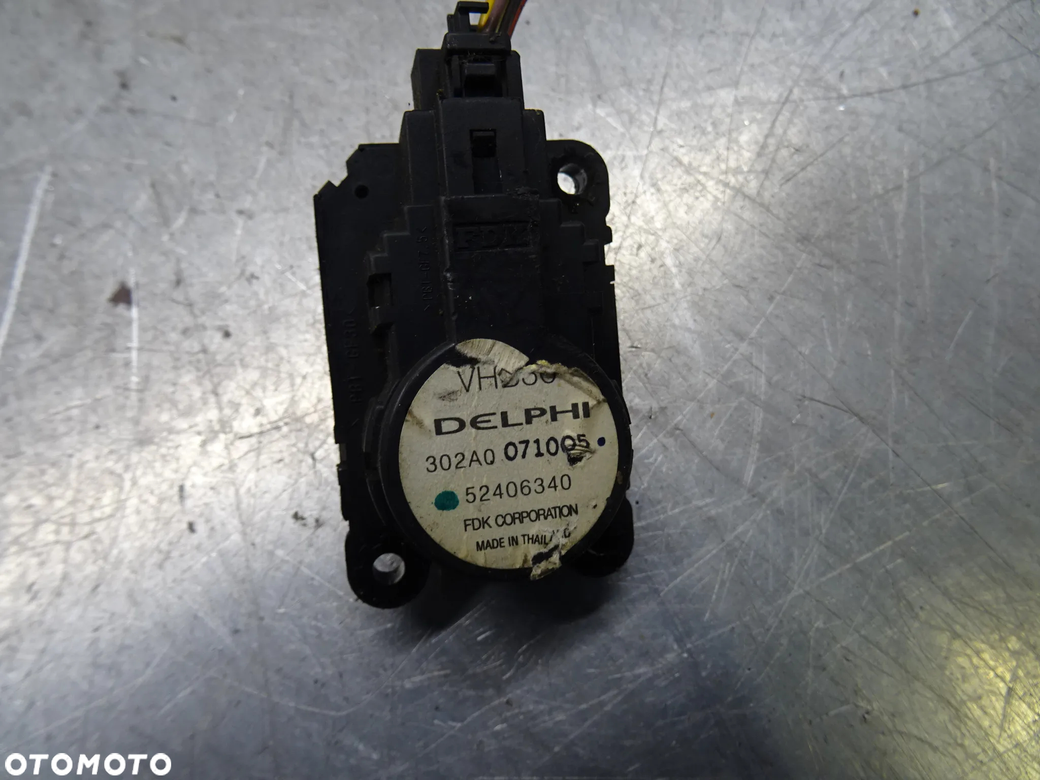 OPEL ASTRA II BERTONE  2.2B SILNICZEK NAGRZEWNICY 52406340 - 3
