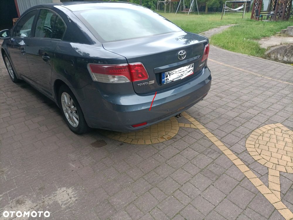 Toyota Avensis 1.8 Sol plus - 2