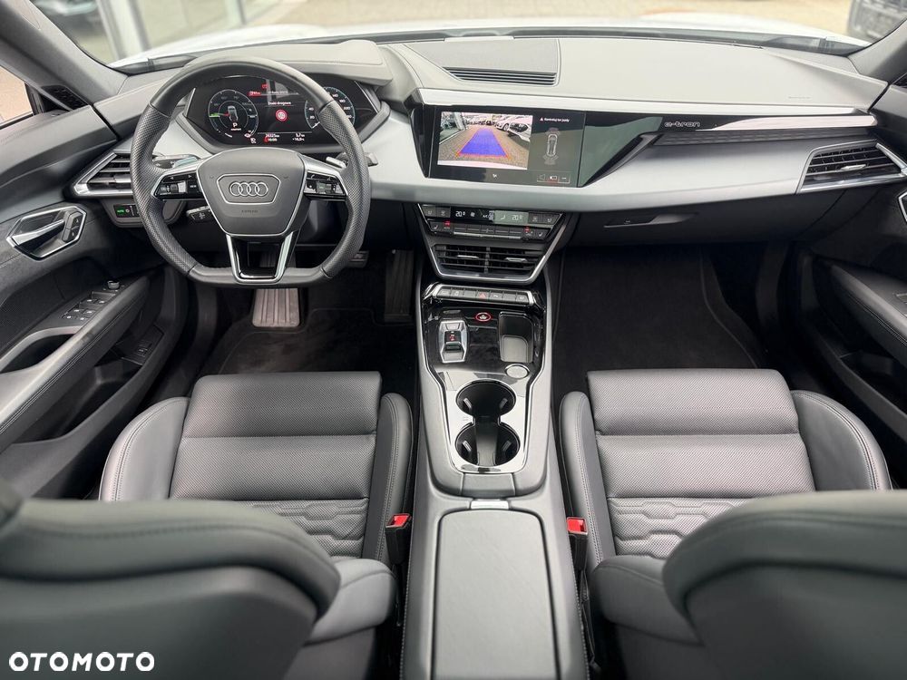 Audi e-tron GT - 23